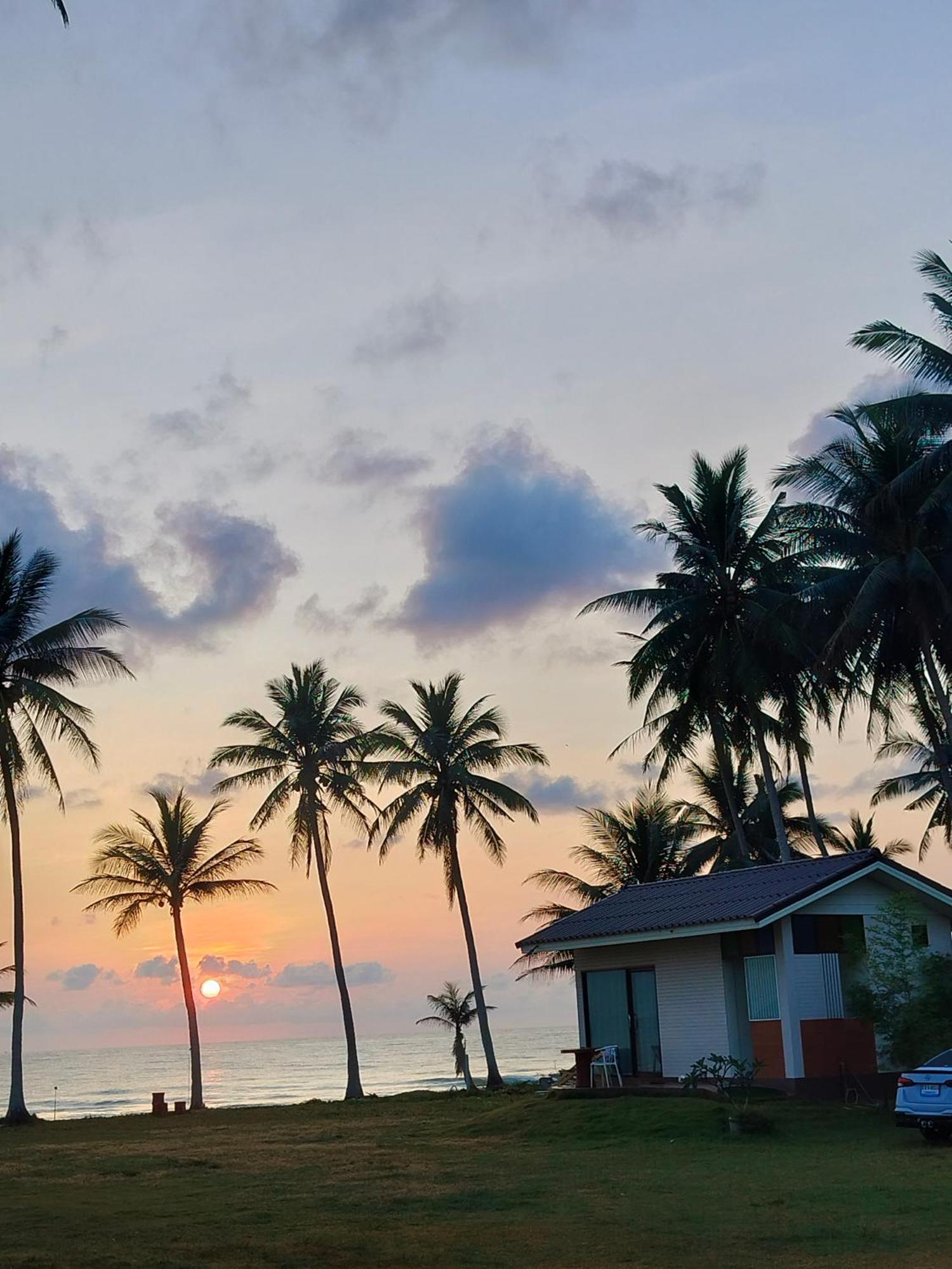 Baan Be Beach Lang Suan Exteriör bild